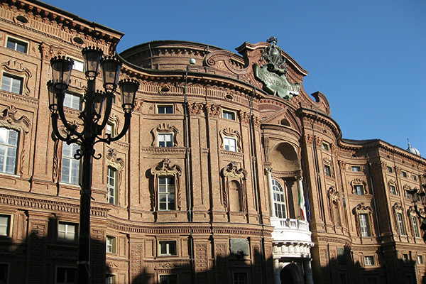 Ponte del 2 giugno a Torino: cultura, terme, street food