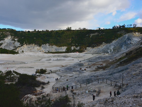 Racconti_di_Viaggio_Pozzuoli_Solfatara