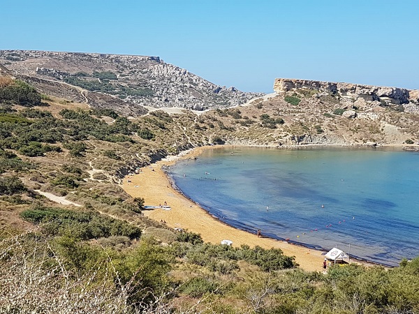 Claudia e Adriana sono state a Malta lo scorso novembre, “questioni lavorative” avevano detto, poi chissà come erano spuntate foto in costume da bagno…