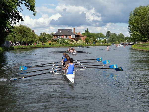 Cambridge: la destinazione dei viaggi studio di chi vuole mettere i punti sulle i al proprio inglese.