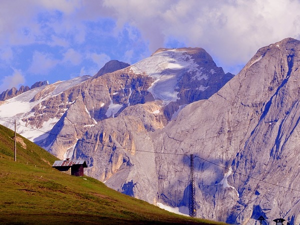 In Trentino, sulla Marmaloda, è ospitato il museo più "alto" d'Europa: il museo della Grande Guerra.