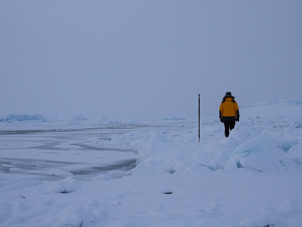 Visitare la Groenlandia in inverno richiede pazienza e una buona capacità di adattamento.