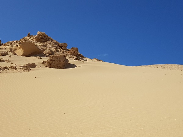 Porto Santo vive di turismo, ma resta un’isola incontaminata.