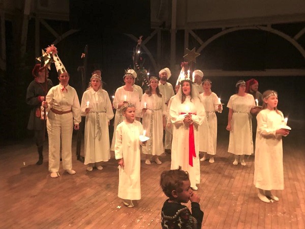 Una figura che non mi aspettavo di trovare a Stoccolma è quella di Santa Lucia: nel 1927 è stato inaugurato il concorso per eleggere la Santa Lucia più bella.