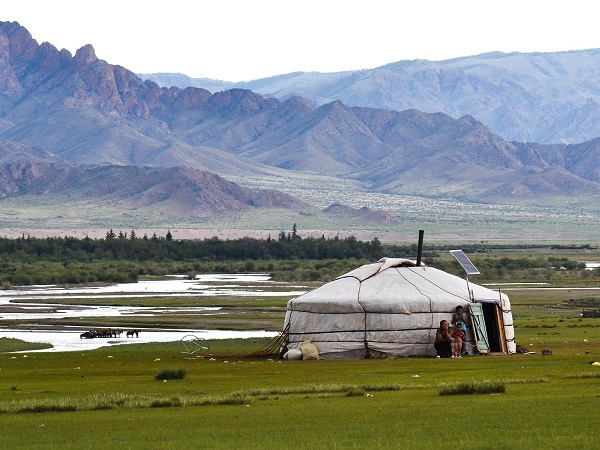 Franca Scoppa è stata in Mongolia e il ricordo del viaggio le ha fatto compagnia durante il lockdown di inizio 2020. Le abbiamo chiesto di raccontarcelo.