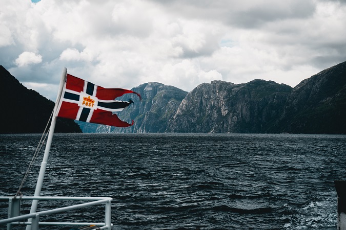 Perché prevedere un tragitto in nave dopo tanto elogiare i treni della Norvegia? Perché non vogliamo tu debba rinunciare a nessuna esperienza!