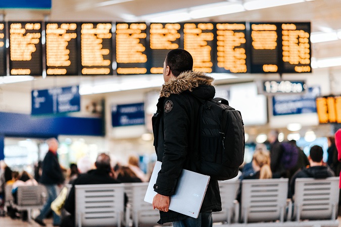 In questa estate 2022 di cancellazioni quotidiane, è consigliato includere tra i servizi di viaggio l'assicurazione annullamento volo.