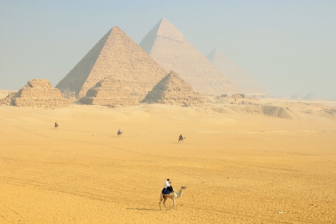 Cose da fare almeno una volta nella vita? Visitare le piramidi.