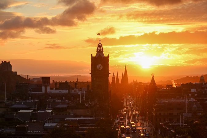 Il Capodanno di Edimburgo dura 3 giorni...