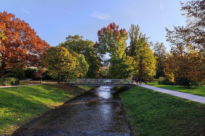 Uno scorcio del parco pubblico di Baden-Baden, località nota anche per soggiorni benessere per week-end alle terme.