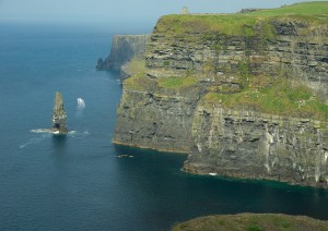 Galway - Cliffs Of Moher - Bunratty Castle - Co Kerry (290 Km).jpg