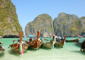 Bangkok (volo) Krabi (barca) Koh Phi Phi.jpg