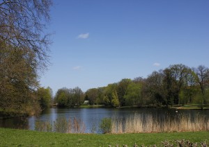 Berlino: Porta Di Brandeburgo E Castello Di Charlottenburg.jpg