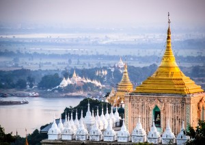 Naypyidaw - Mandalay (270 Km / 4h).jpg