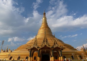 Kyaikhtiyo - Naypyidaw (385 Km / 6h).jpg