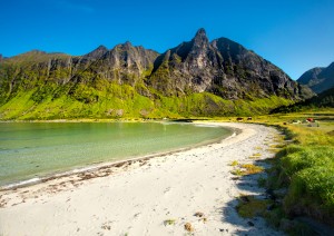 Harstad (traghetto) Sørrollnes - Skaland (200 Km / 4h 10min).jpg