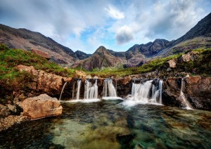 Isola Di Skye: Skeabost - Coral Beaches - Dunvegan - Waterstein Head - Fairy Pools - Kyleakin (175 Km / 3h 40min).jpg