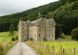 Fonab Castle.jpg