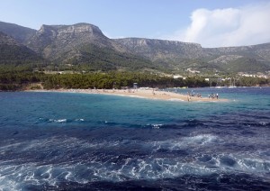 Makarska (traghetto) Isola Di Brač (traghetto) Makarska.jpg