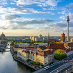 Veduta della città con la torre della Televisione