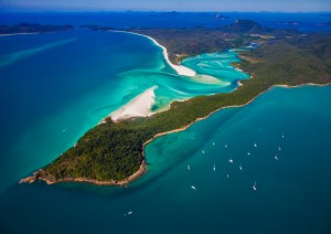 Adelaide - (volo) - Hamilton Island (whitsunday Islands).jpg