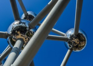 Italia (volo) Bru - Atomium - Bruxelles (30 Km / 40min).jpg