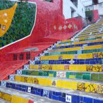 La coloratissima scalinata Selaron a Rio