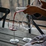 Degustazione di barolo [Photo by Theme Photos on Unsplash]