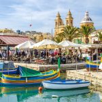 Il borgo di pescatori di  Marsaxlokk nel Sud dell'isola