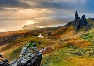 Isola Di Skye: Old Man Of Storr, Kilt Rock, Loch Mealt, Staffin Bay, Quiraing, Fairy Glen (75 Km / 1h 45min).jpg