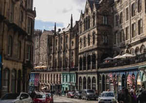 Edimburgo (volo) Italia.jpg