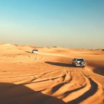 Safari nel deserto [Photo by Jakub David on Unsplash]