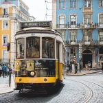 Lo storico tram 28 [Photo by Paulo Evangelista on Unsplash]