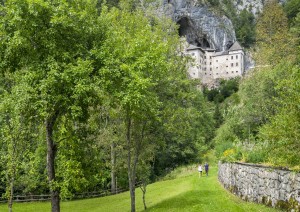 (03/07/2022) Ljubljana - Postumia - Castello Di Predjama - Piran - Trieste (volo) Cagliari.jpg