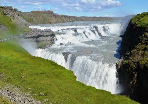 Reykjavík - Thingvellir - Geysir - Vík í Mýrdal (300 Km / 4h 20min).jpg