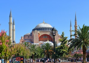 Istanbul, Tra Oriente E Occidente.jpg