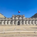 La Moneda Santiago [Photo by Macarena Ollarzú on Unsplash]