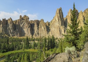 Jhon Day Fossil Monument - Smith Rock State Park (150 Km).jpg