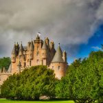 Glamis Castle [Photo by McRonny on Pixabay]