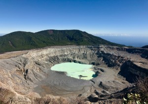 Alajuela - Parco Nazionale Del Volcán Poás - La Fortuna.jpg