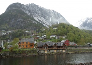 Navigazione Sull’hardangerfjord.jpg