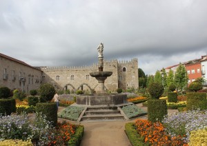 Guimareaes - Braga - Coimbra .jpg