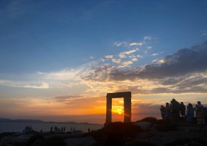 Santorini (traghetto) Naxos.jpg