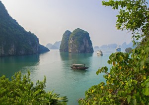 Hanoi - Baia Di Ha Long.jpg