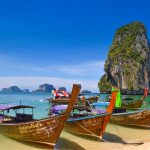 Phra Nang Beach [Foto di Sumit Chinchane su Unsplash]