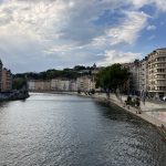 Lione vista da un ponte sul Rodano [foto di Alessandro Spinelli]