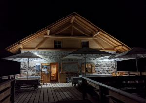 Arrivo, Cena E Notte In Rifugio.jpg
