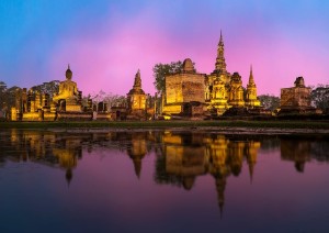 Venerdì: Bangkok - Ayutthaya - Talad Gluay Kai - Sukhothai.jpg