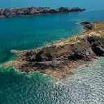 Tratto di costa nei dintorni di Cancale, Bretagna