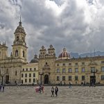 Plaza Bolivar [Foto di julian zapata da Pixabay]